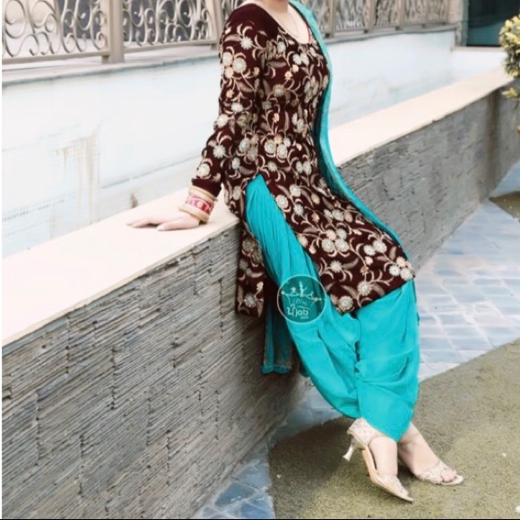 Indian heavy punjabi suit - Picture 2 of 2